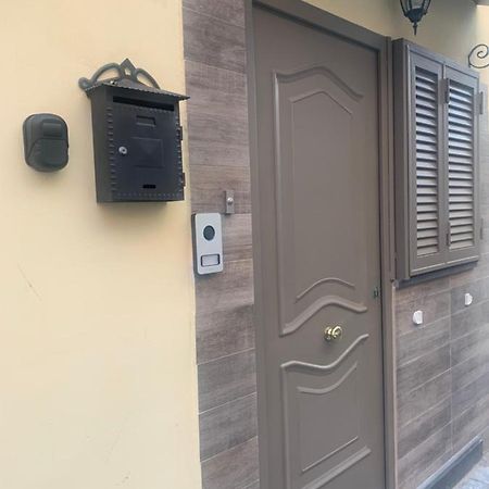 The Small House In Naples Apartamento Exterior foto